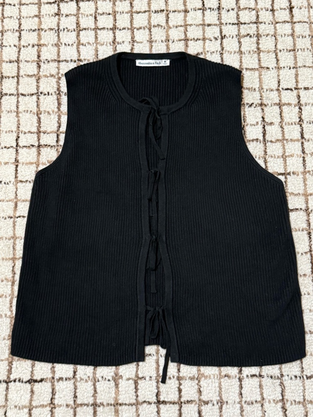 ABERCROMBIE & FITCH Ribbed Knit Top (M)